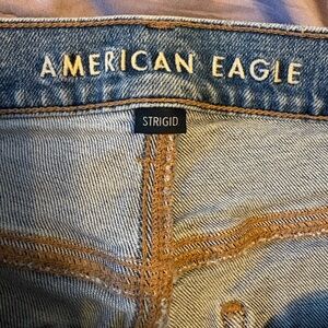 American Eagle Outfitters Women’s Strigid Light Blue Jeans Stovepipe